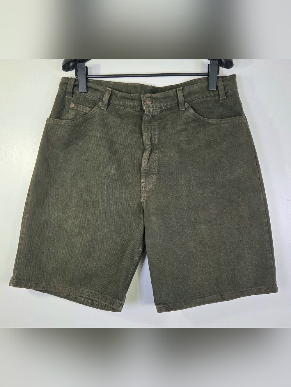 RARE VINTAGE 90's LEVI'S 550 ORANGE TAB MADE IN THE USA SHORTS.